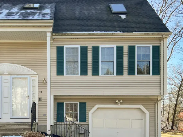53 Arrowwood Dr, Shrewsbury, MA 01545