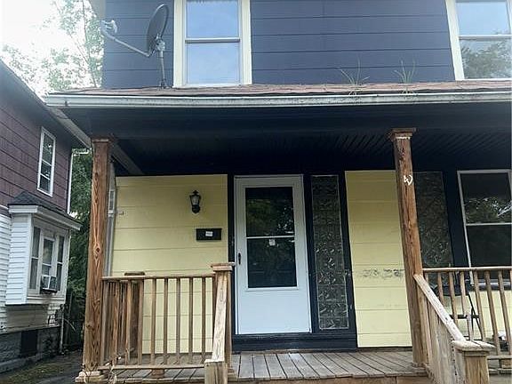 2nd image of 49 Santee St