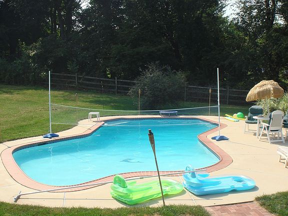 5th image of 107 Clearfield Ln