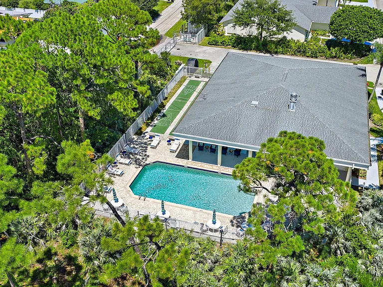 11139 SE Sea Pines Cir — Photo 23