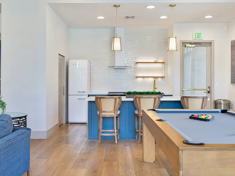 Alize Apartment Homes — Photo 5