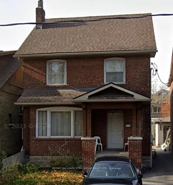 94 Glenholme Ave #BASEMENT