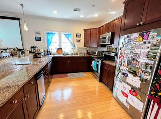 18 Knowlton St #8, Boston, MA 02127