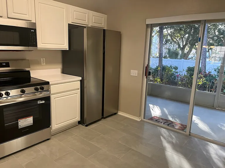 2336 Lake Woodberry Cir — Photo 5