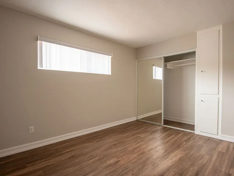 3815 Vermont St — Photo 5