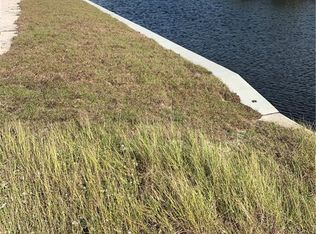 811 NW 39th Ave, Cape Coral, FL 33993