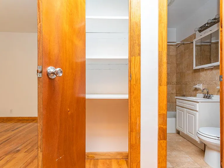 100 Broadway #1C — Photo 10
