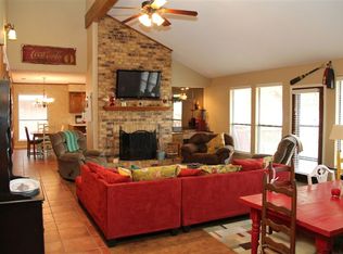 509 Arrowwood Beach Rd, Trinidad, TX 75163