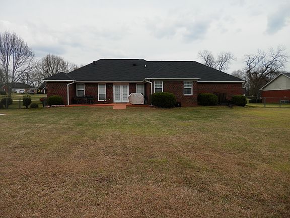 2nd image of 181 Lynwood Ln