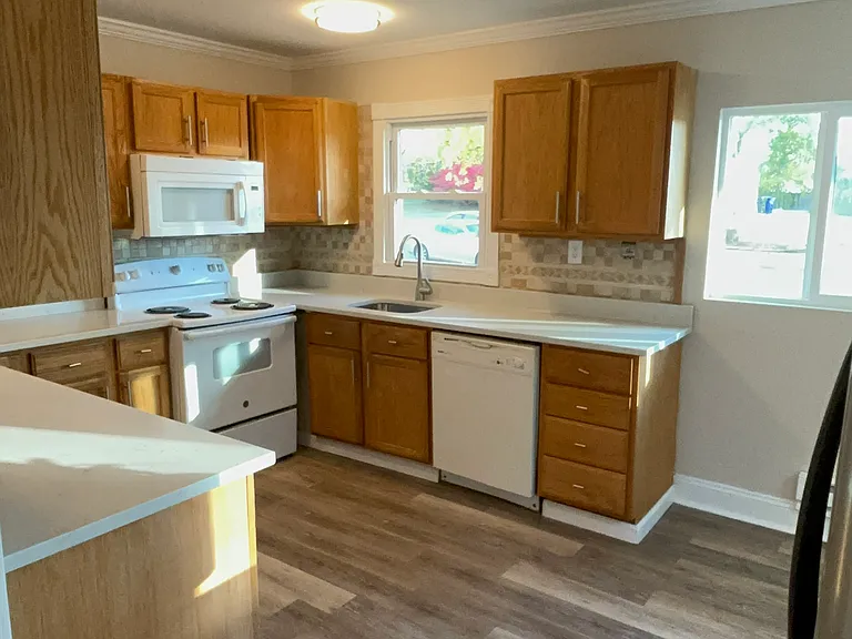 85 Pageant Ln — Photo 5