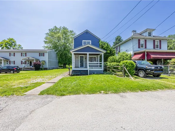 40 Miller Ave, Uniontown, PA 15401