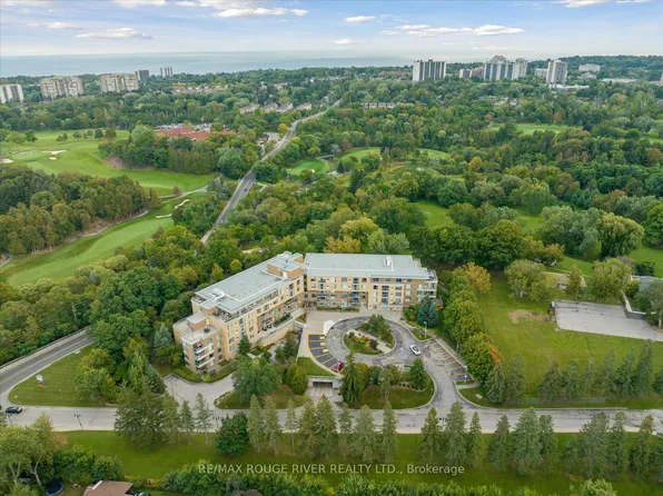 452 Scarborough Golf Club Rd #513, Toronto, ON M1G 1H1
