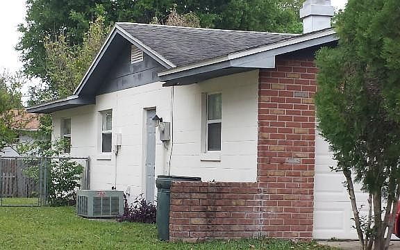 3rd image of 7045 Couperin Blvd
