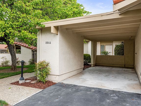 3rd image of 8066 Winery Ct