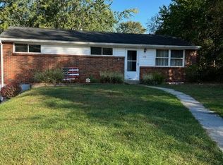 125 Longhorn Dr, Oakdale, PA 15071
