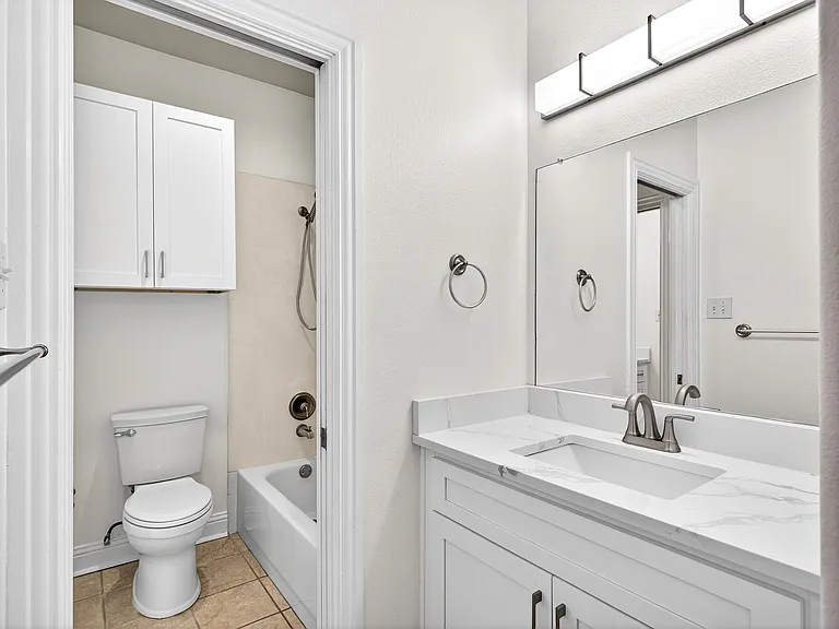 9861 Chamber Hall Dr — Photo 21