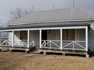 301 Kacie Ln, Taylor, TX 76574