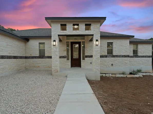 333 EAGLE ROCK RD, Spring Branch, TX 78070