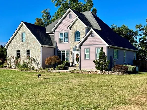 21 Crestwood Cir, Prestonsburg, KY 41653