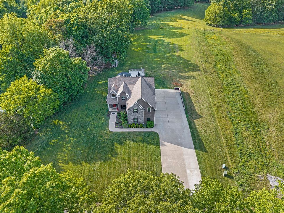 1st image of 317 Alonzo Pl