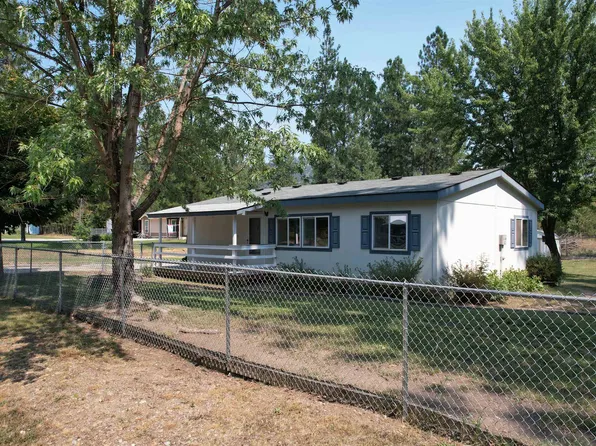 4050 Pine Meadows Dr, Loon Lake, WA 99148