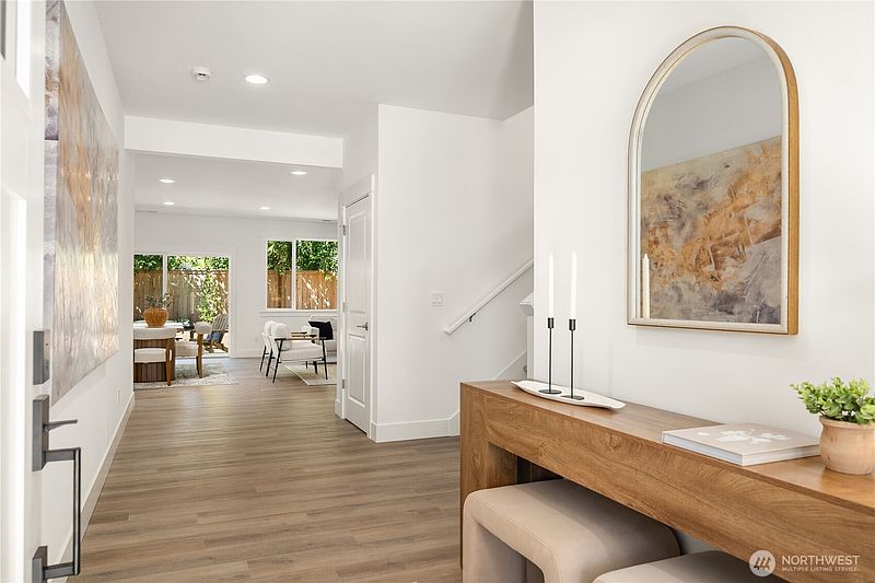 3rd image of 10667 SE 170th Place