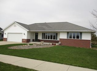 532 Wisconsin Ave, Oostburg, WI 53070