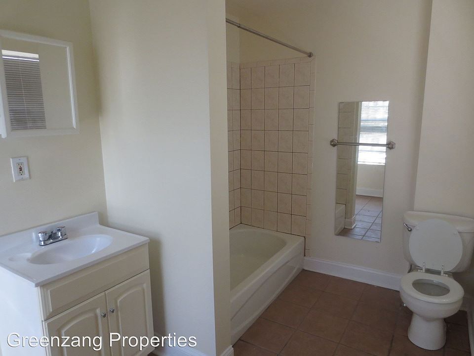 2nd image of 3312 Hamilton St APT 22