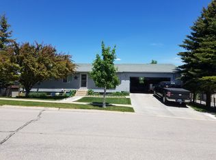 252 Jared Ln, Evanston, WY 82930