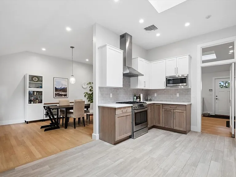 54 Park Cir — Photo 20