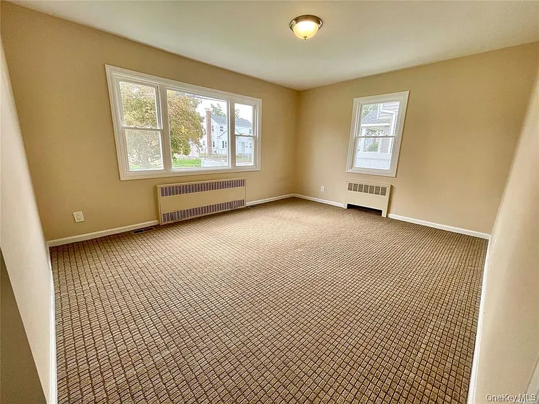 118 Manhattan Ave — Photo 8
