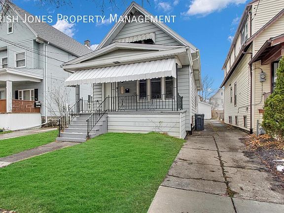 3rd image of 315 Cornwall Ave
