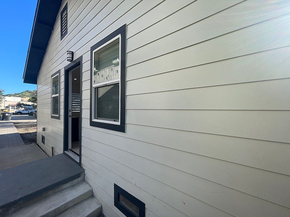 1st image of 627 1/2 Fischer St