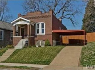 5825 Arsenal St, Saint Louis, MO 63139