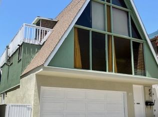 117 20th Pl, Manhattan Beach, CA 90266
