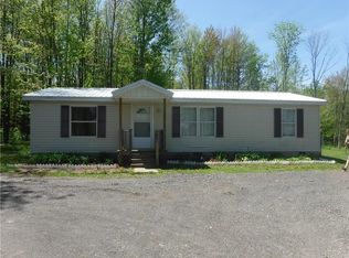 2707 Tompkins Rd, Jamestown, NY 14701