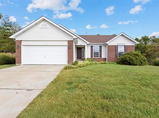 2600 Ruddy Rdg, High Ridge, MO 63049