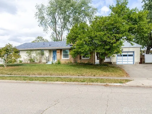 519 Lewis Dr, Fairborn, OH 45324