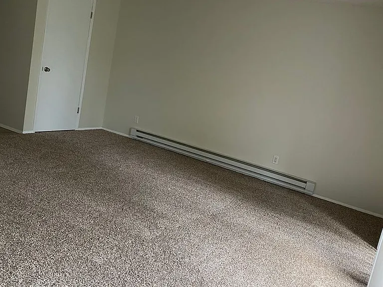 Spacious 2-bedroom apartment homes conveniently located! — Photo 11