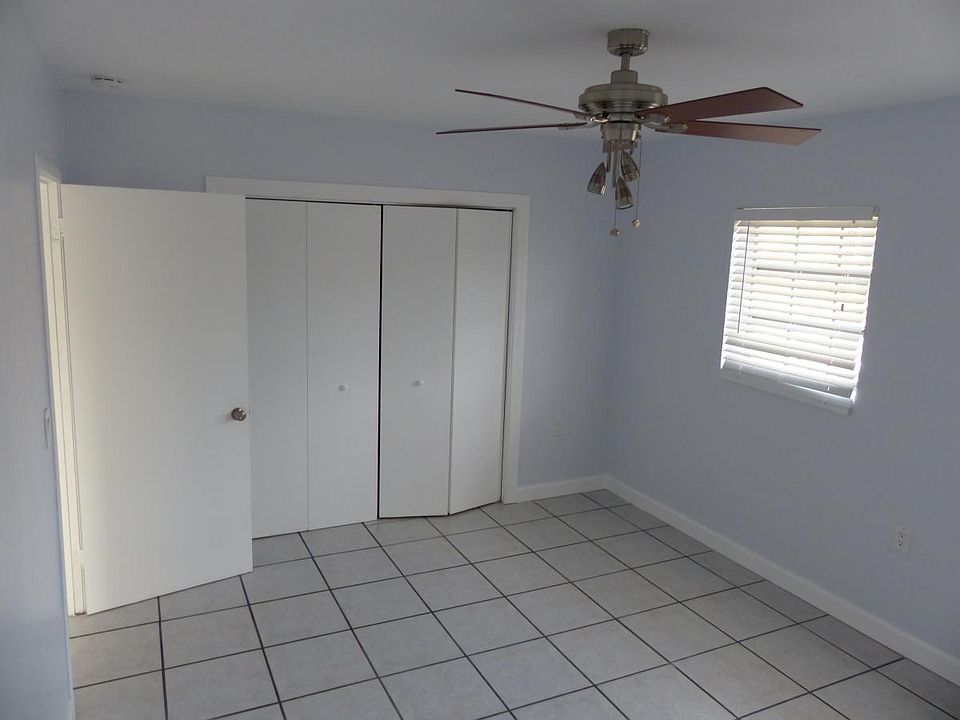 1st image of 850 NE 90th St APT 1