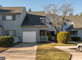 52 Dover Dr, Lindenwold, NJ 08021