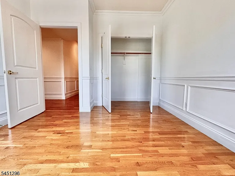 1677 Springfield Ave #13 — Photo 26
