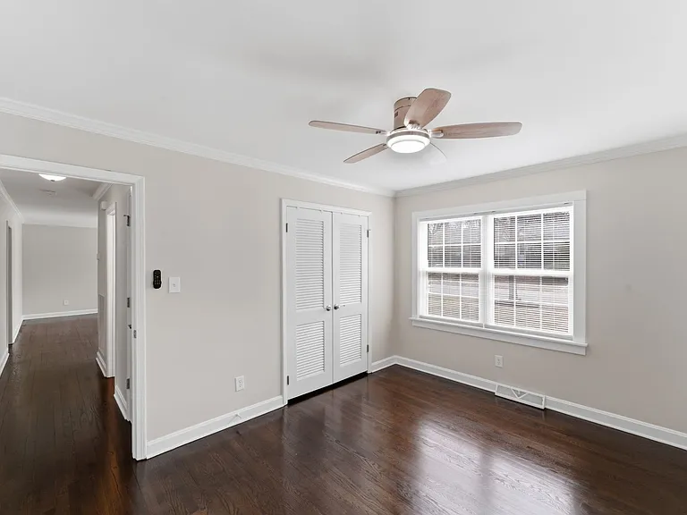 4000 Fieldcrest Rd — Photo 4