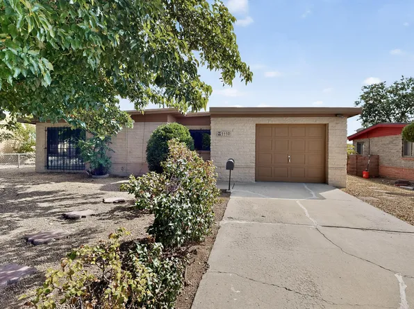 1110 Propps St NE, Albuquerque, NM 87112