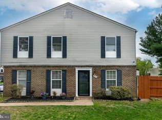 7501 Courtney Pl, Landover, MD 20785
