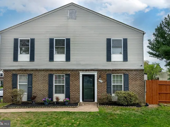 7501 Courtney Pl, Landover, MD 20785