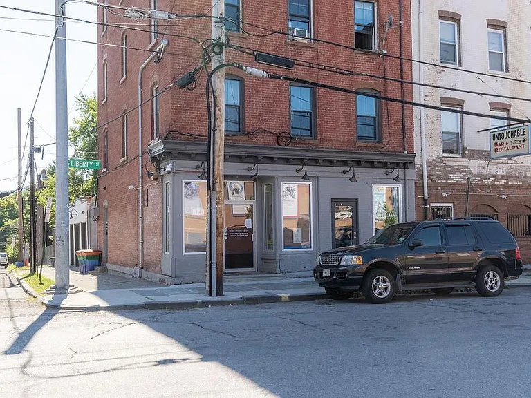 42 Liberty St #4 — Photo 14