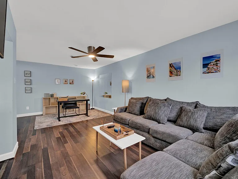 4710 Market St — Photo 10