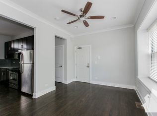 1943 W Nelson St #1W, Chicago, IL 60657