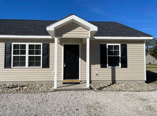 201 Firetower Rd #11, Richlands, NC 28574